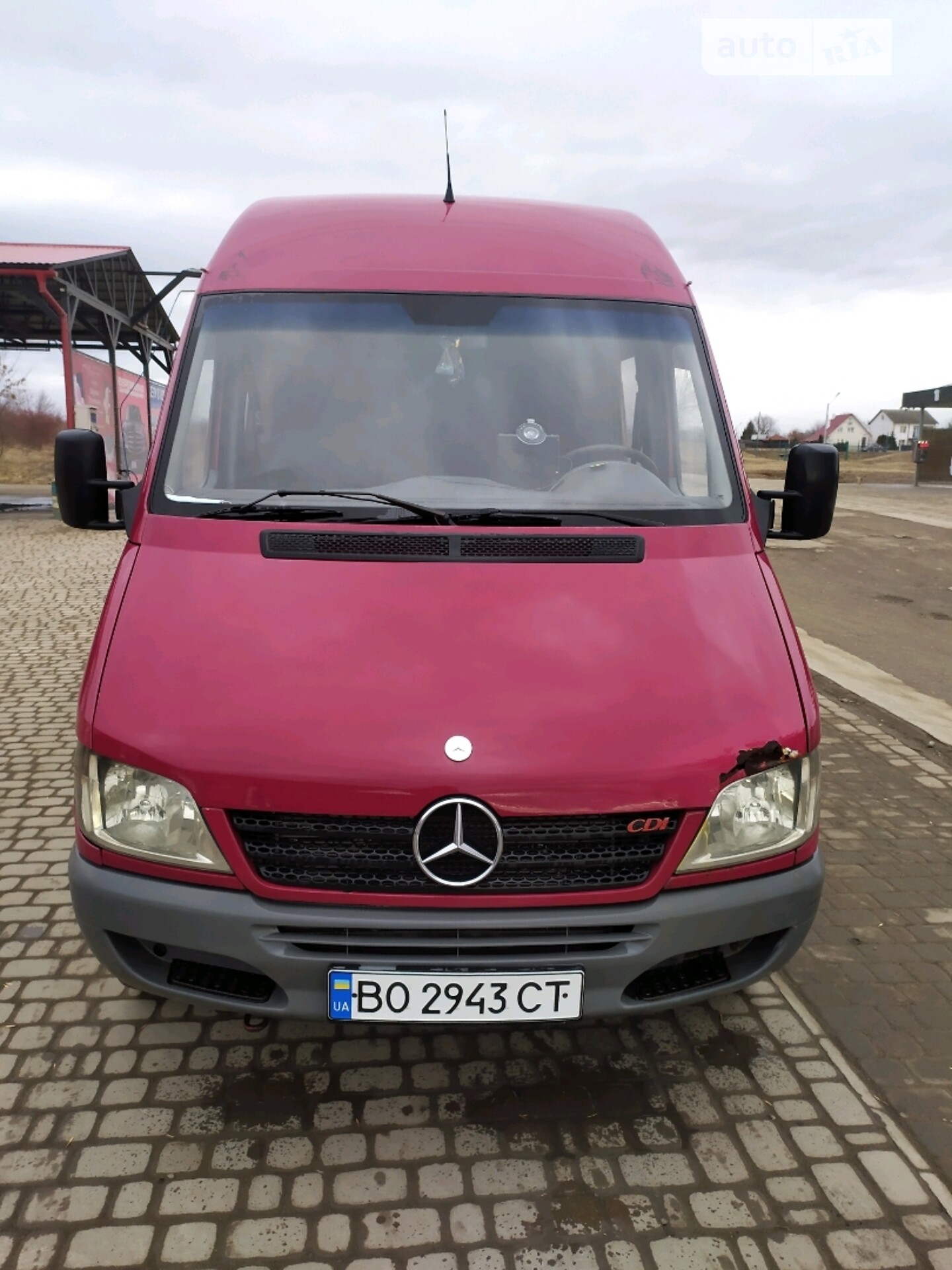 Головне фото звіту автомобіля MERCEDES-BENZ 211 D 2000