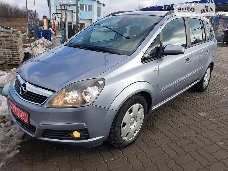 OPEL ZAFIRA 2005