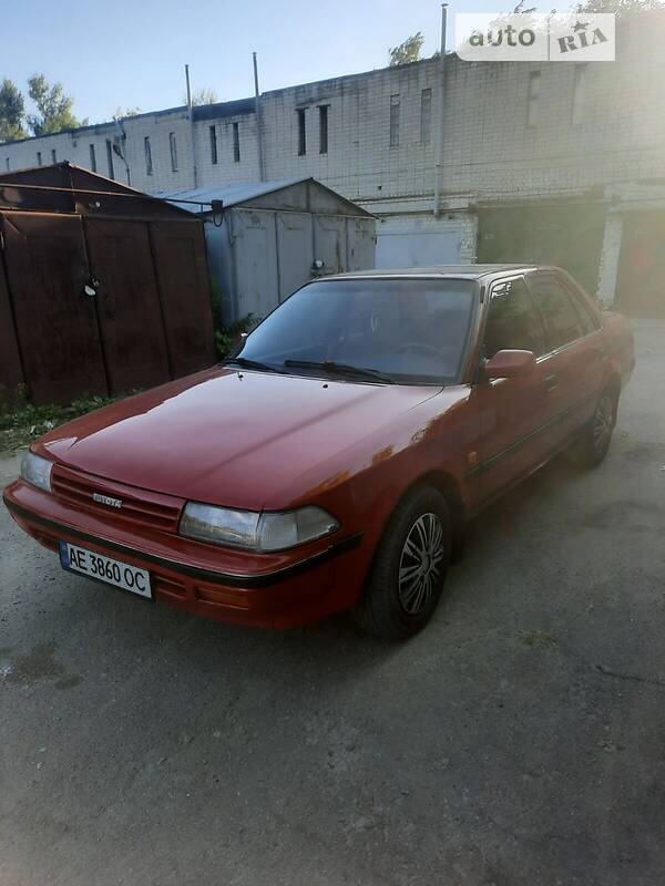 TOYOTA CARINA 1991
