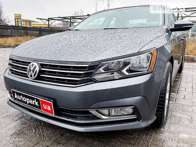 VOLKSWAGEN PASSAT 2016