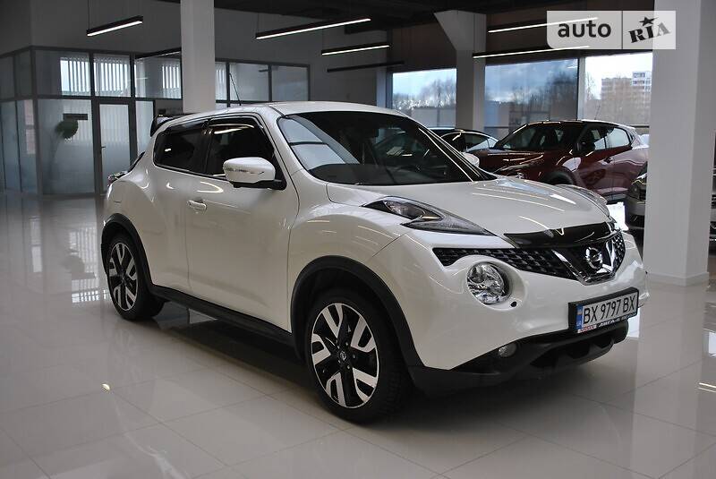 NISSAN JUKE 2015