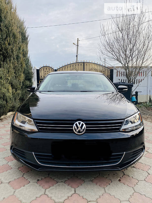 VOLKSWAGEN JETTA 2012