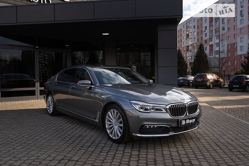 BMW 7 Series LONG G12 2016