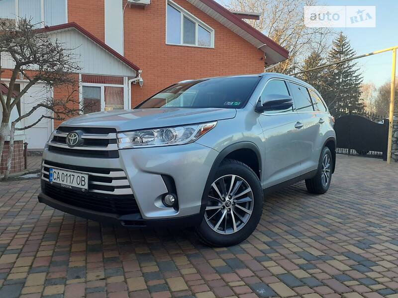 TOYOTA HIGHLANDER 2018