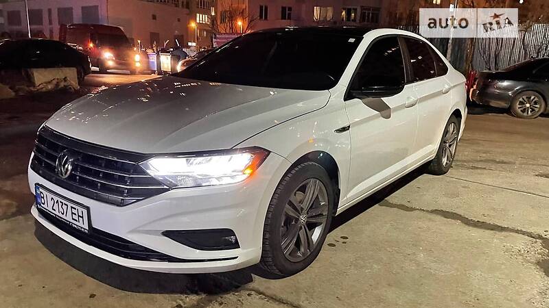 VOLKSWAGEN JETTA 2018