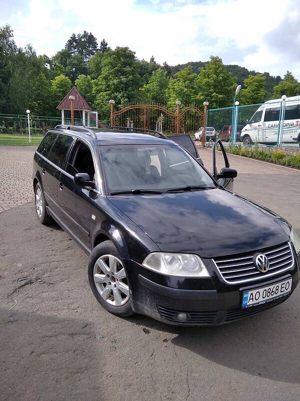 VOLKSWAGEN PASSAT VARIANT 2001