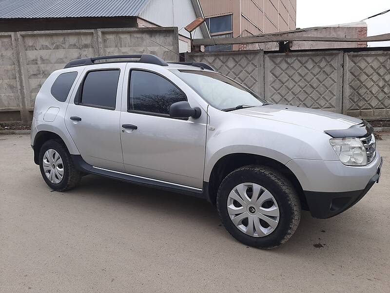 Renault Duster 2WD 2014