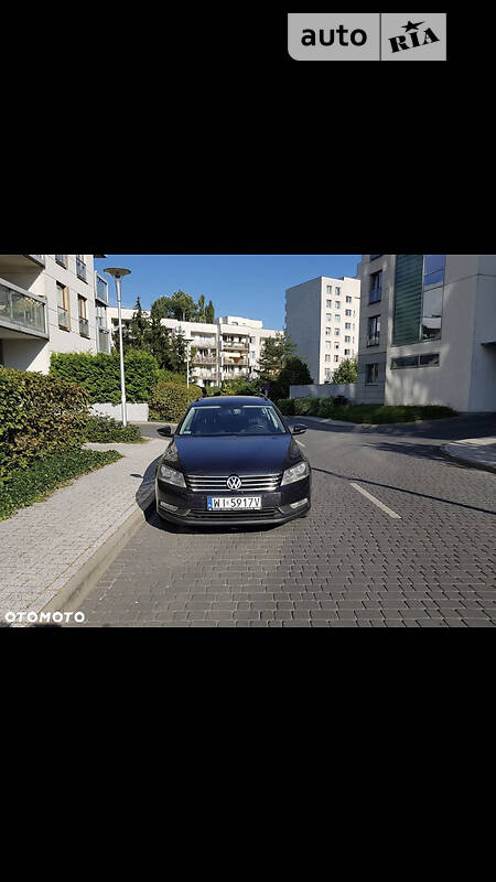 VOLKSWAGEN PASSAT 2014