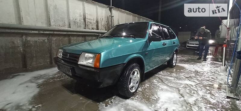 ВАЗ 21093 2000