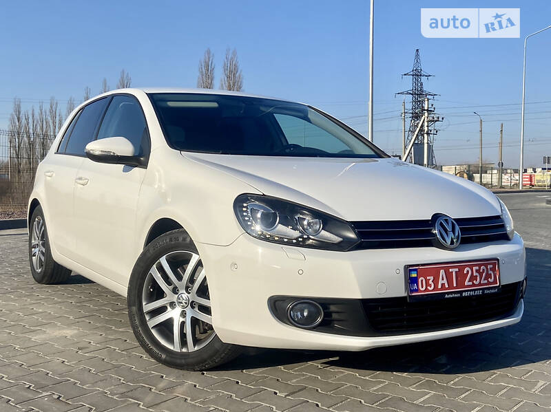 VOLKSWAGEN GOLF 2011