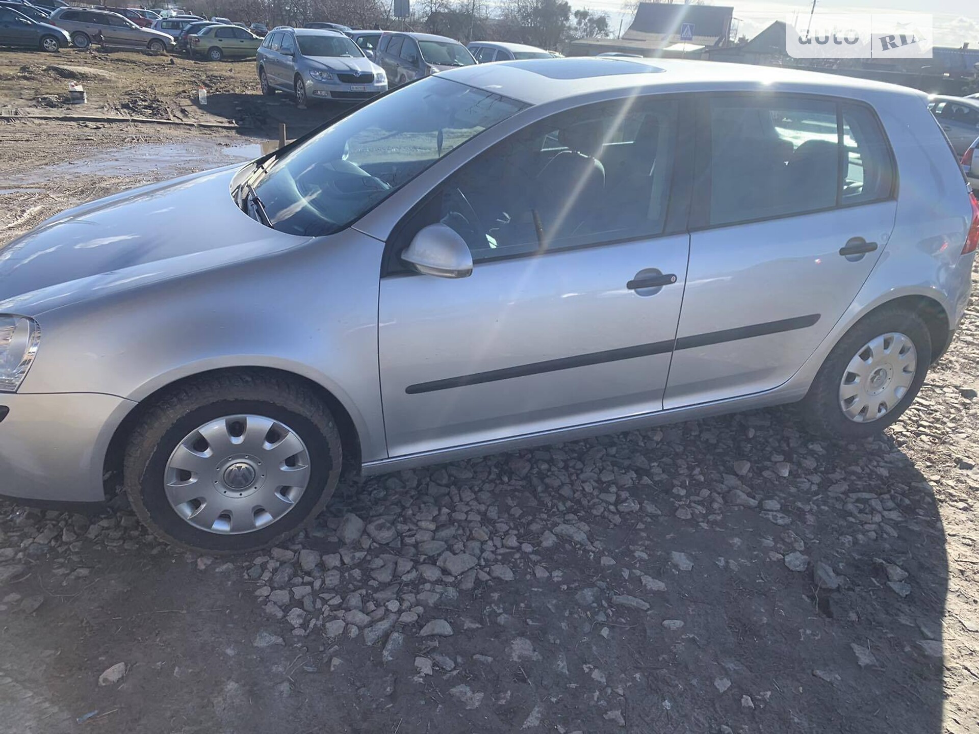 Volkswagen Golf 2004