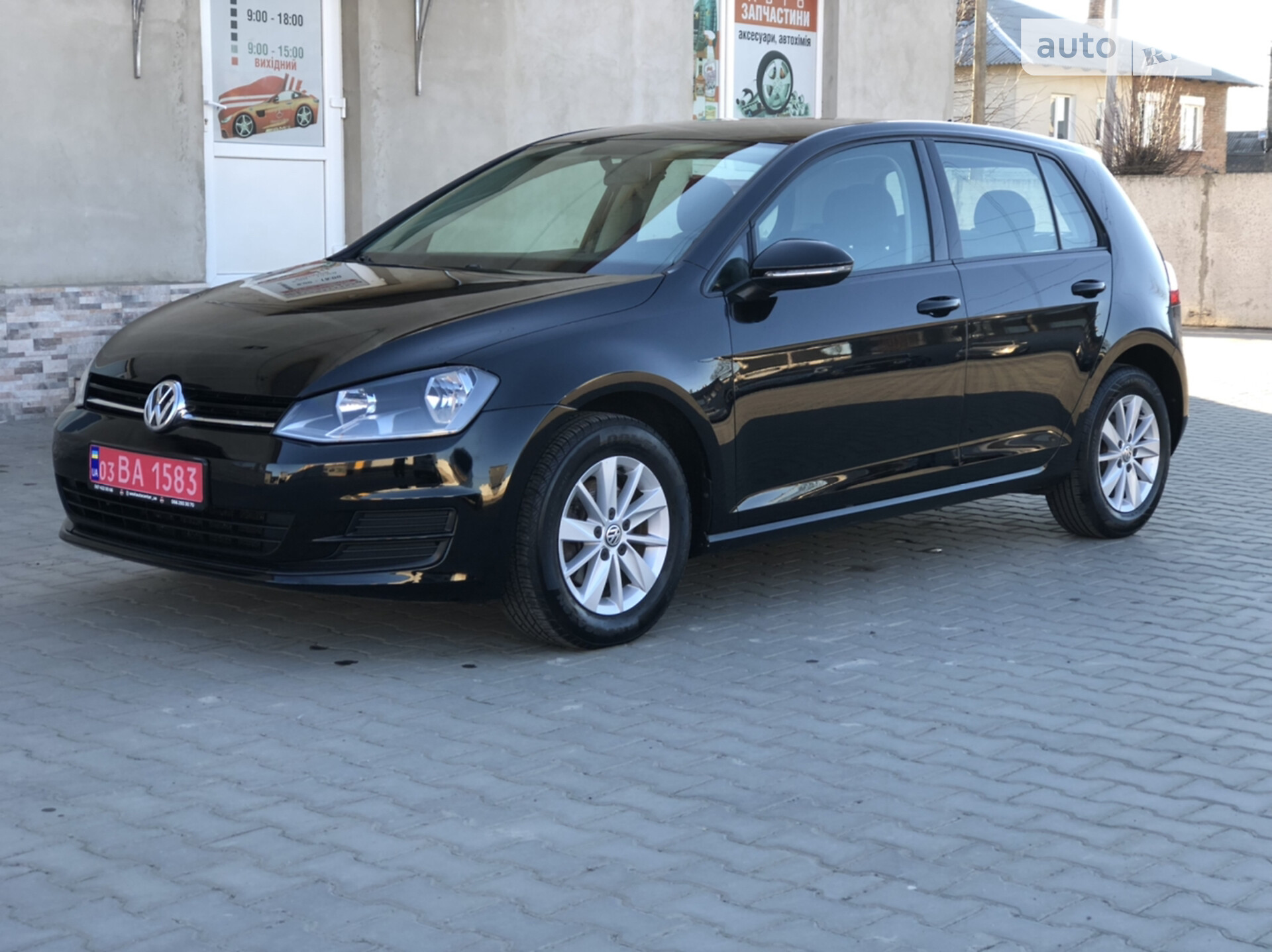 VOLKSWAGEN GOLF 2016