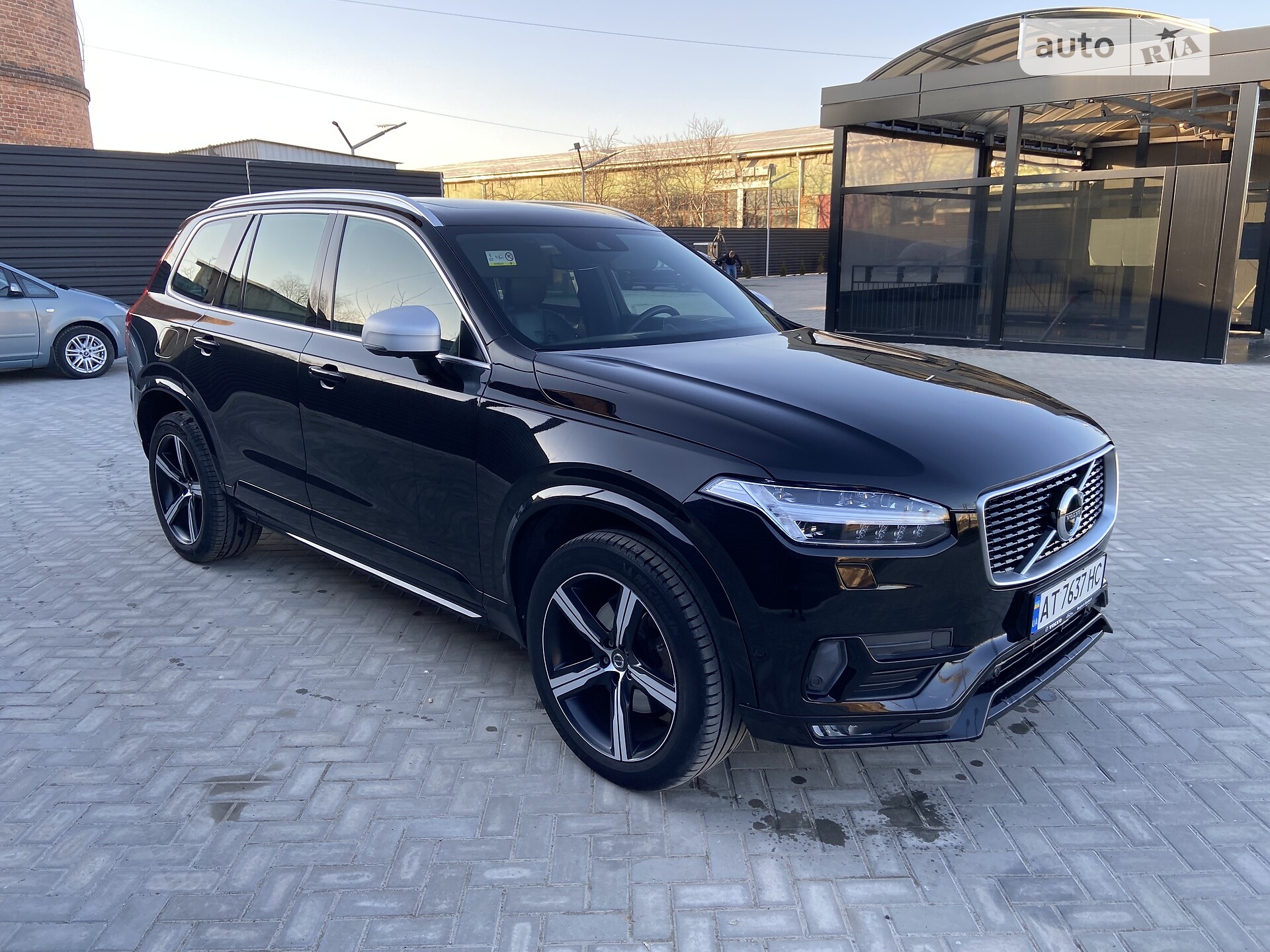 Головне фото звіту автомобіля VOLVO XC90 2018