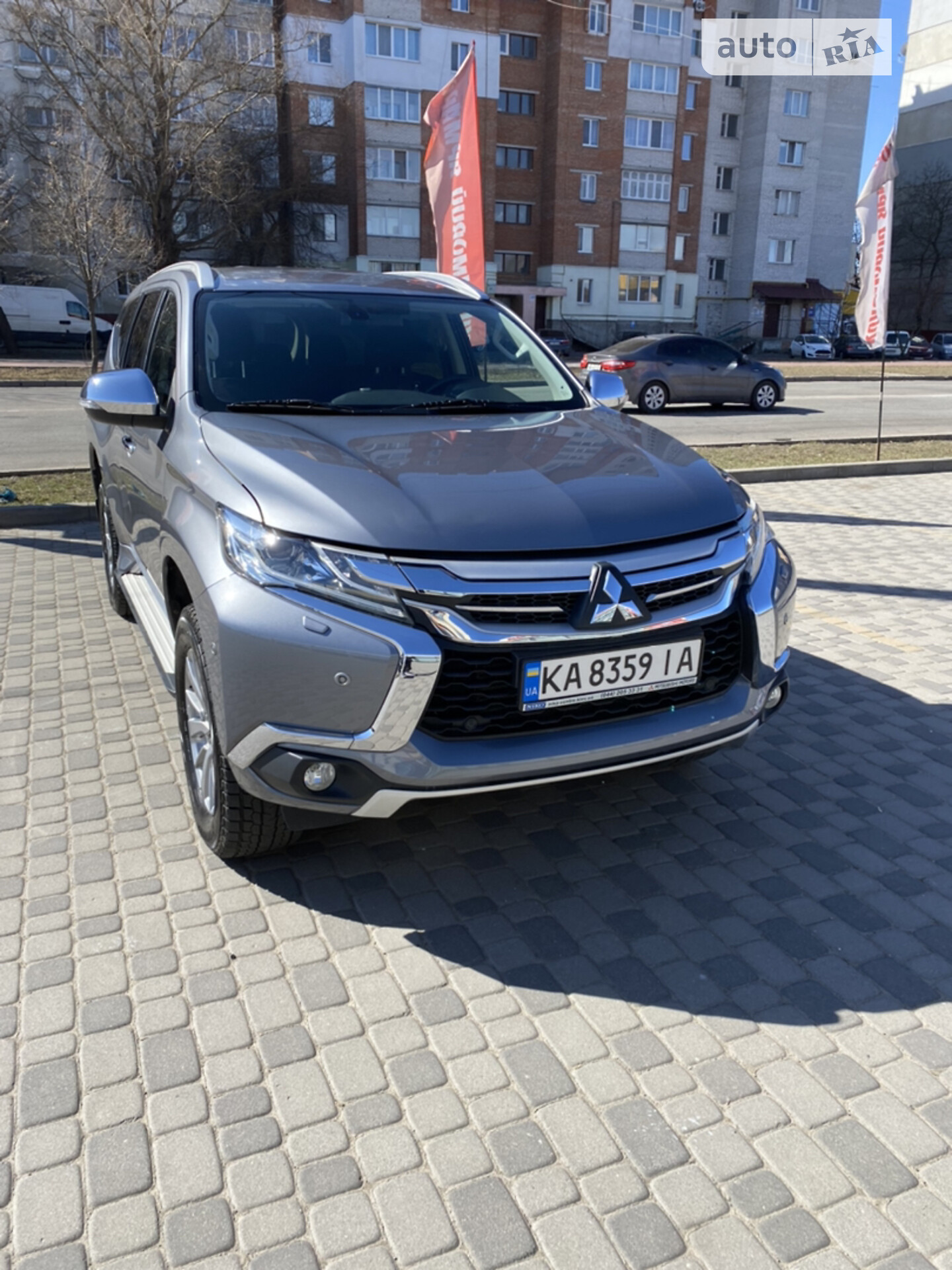 MITSUBISHI PAJERO SPORT 2017