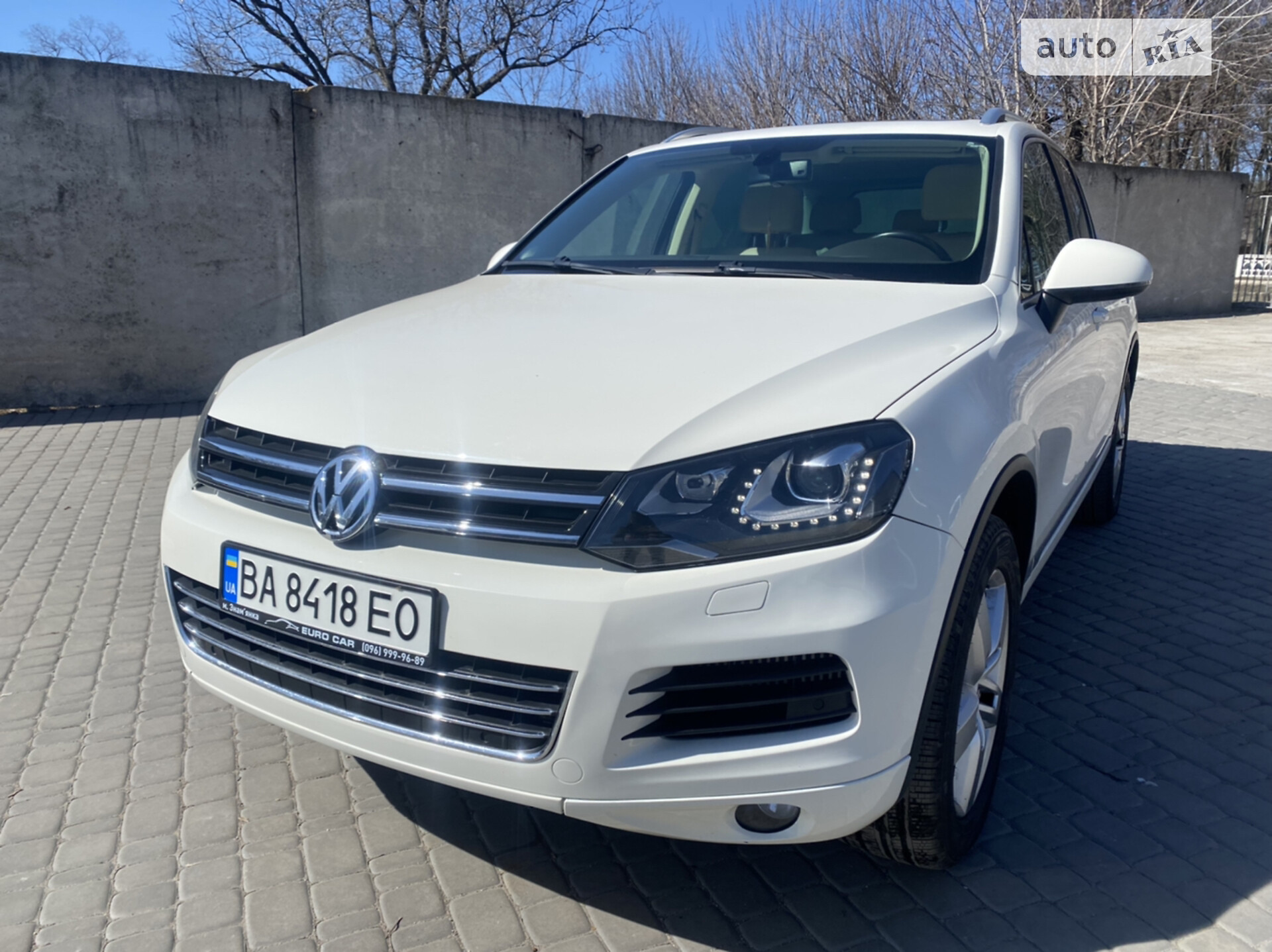 VOLKSWAGEN TOUAREG 2011