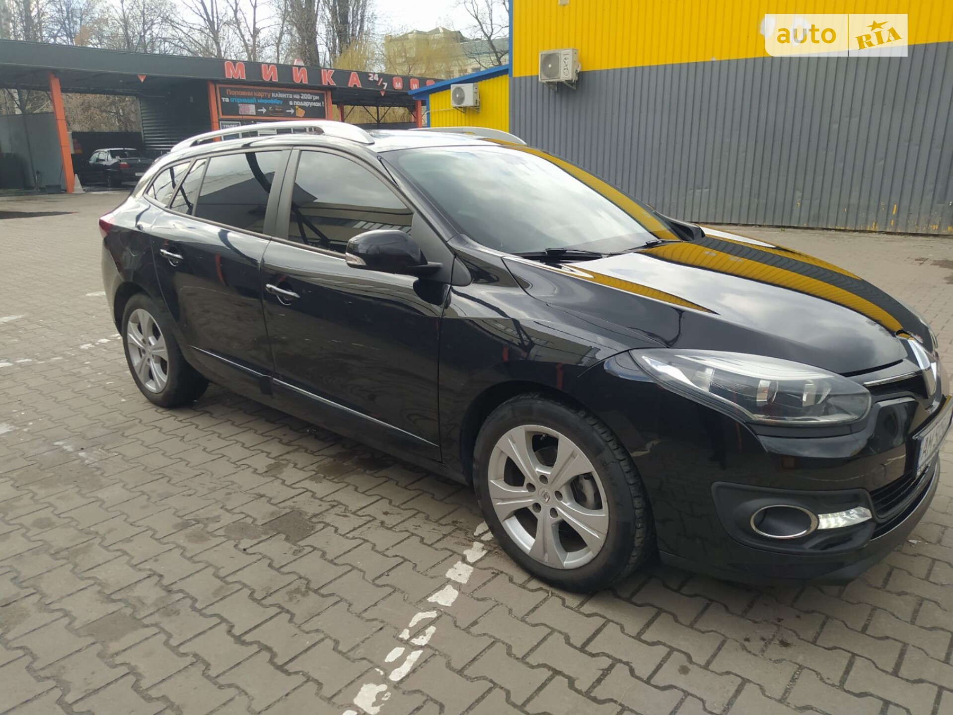 Головне фото звіту автомобіля RENAULT MEGANE 2014