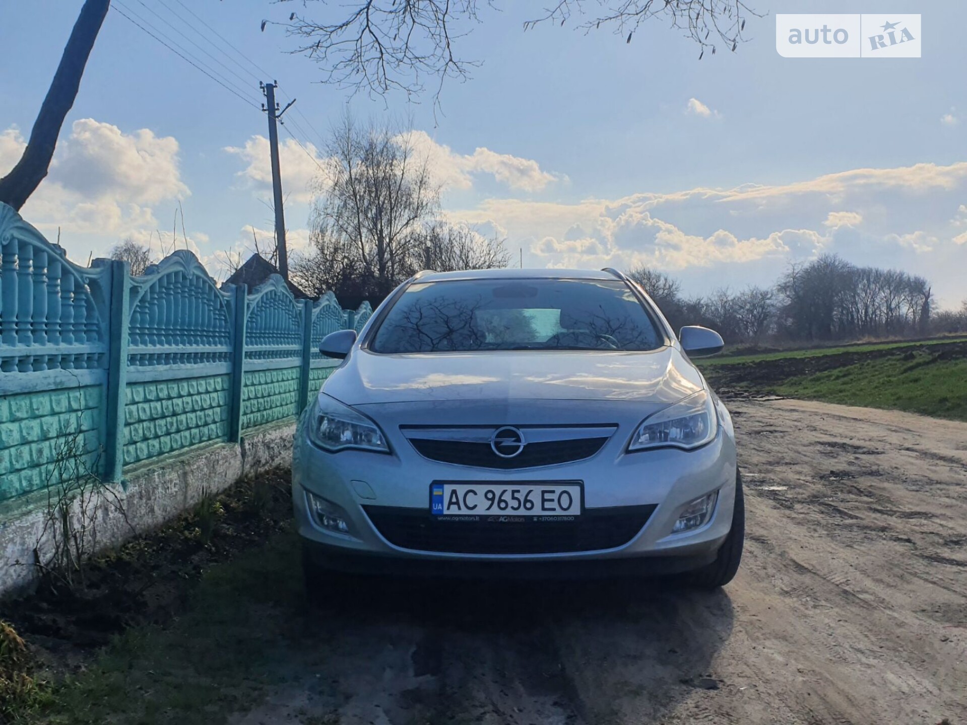 Opel Astra 2011
