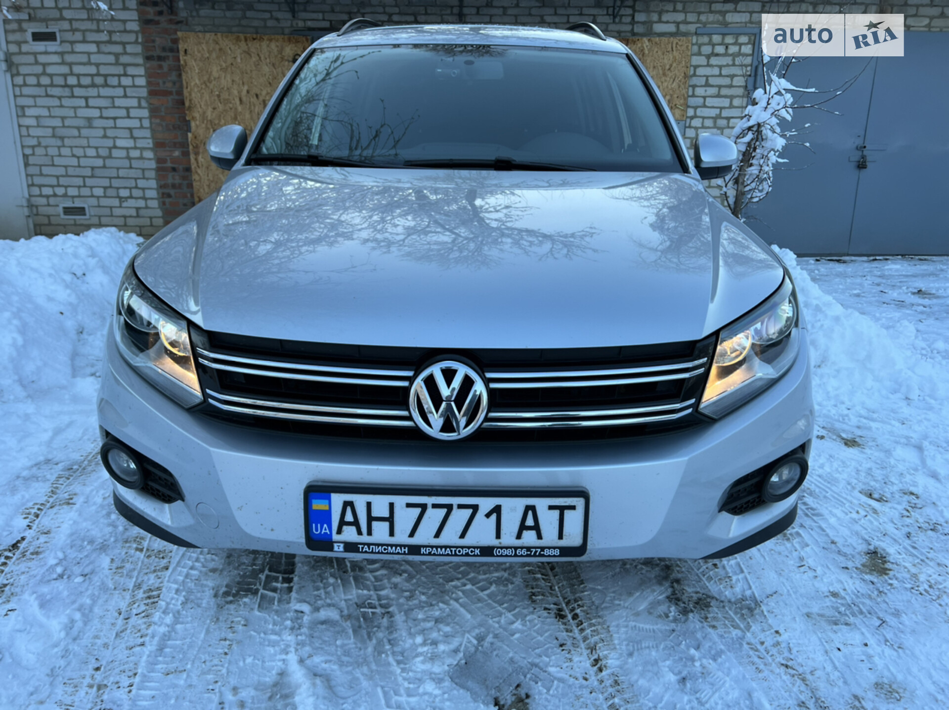 VOLKSWAGEN TIGUAN 2012