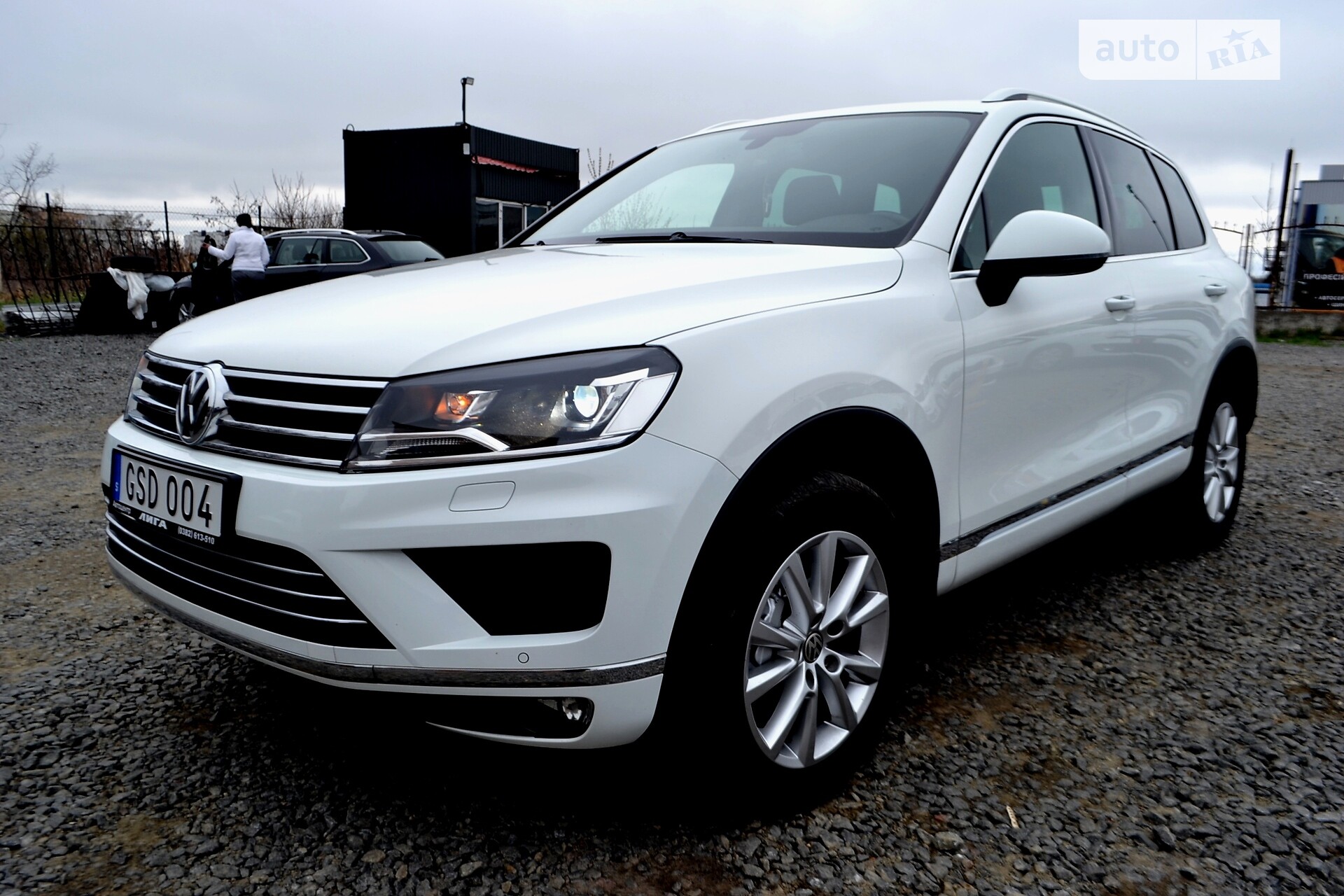VOLKSWAGEN TOUAREG 2015