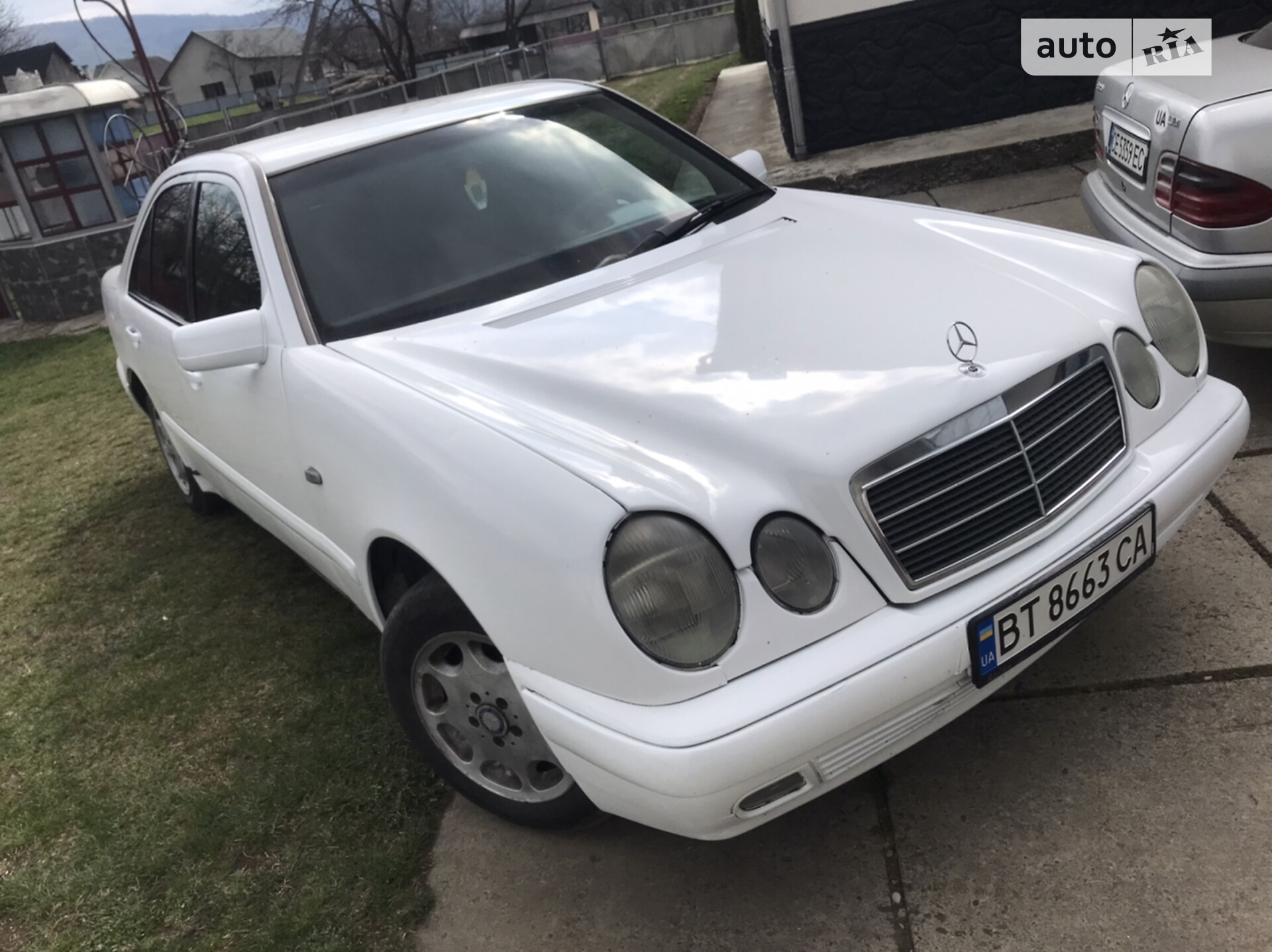 MERCEDES-BENZ E 300 1995