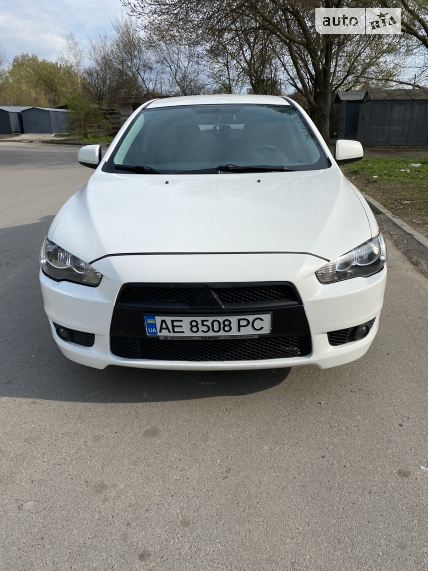 MITSUBISHI LANCER X 2011