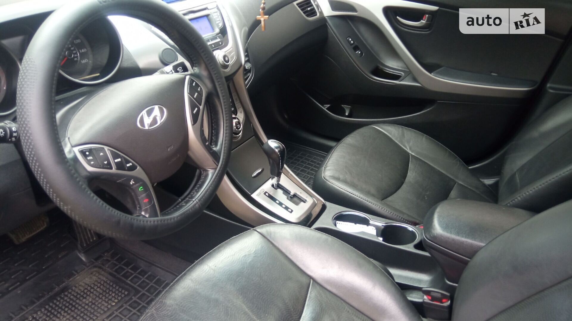 HYUNDAI ELANTRA 2012