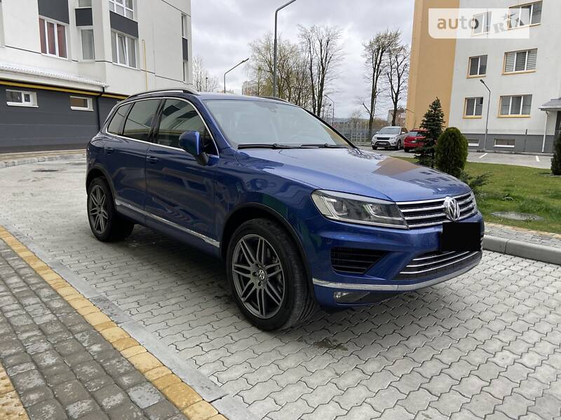 VOLKSWAGEN TOUAREG 2016