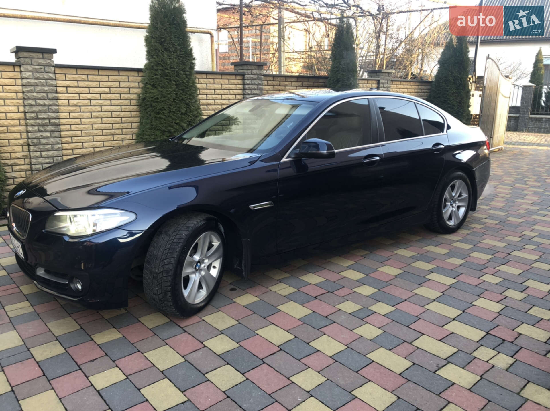BMW 520I 2016