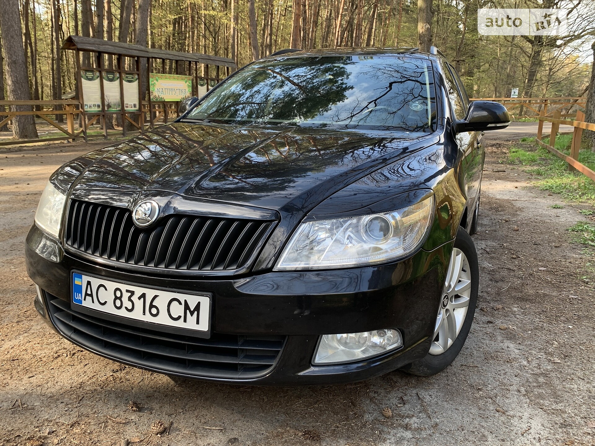 Головне фото звіту автомобіля SKODA OCTAVIA 2011