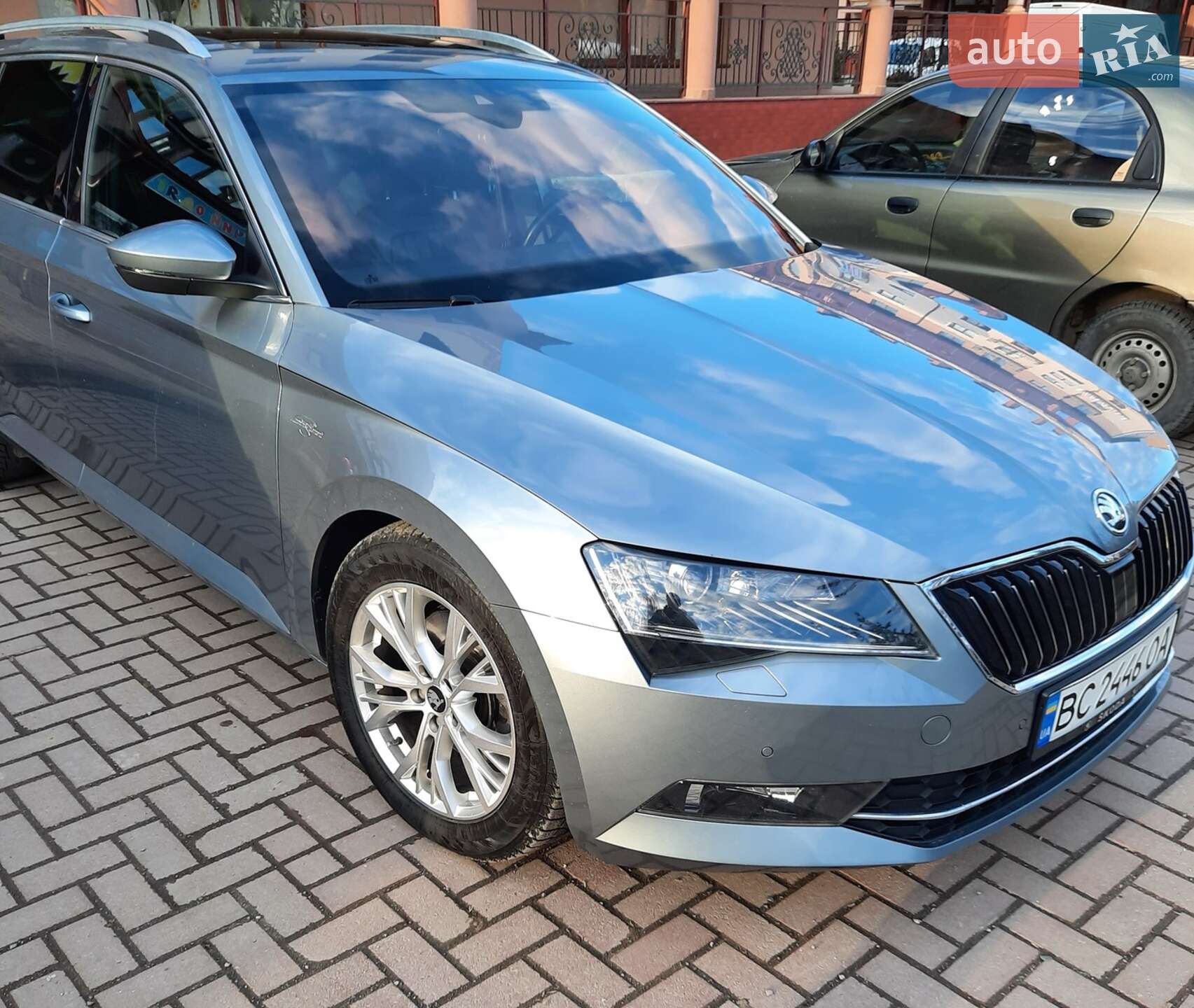 SKODA SUPERB