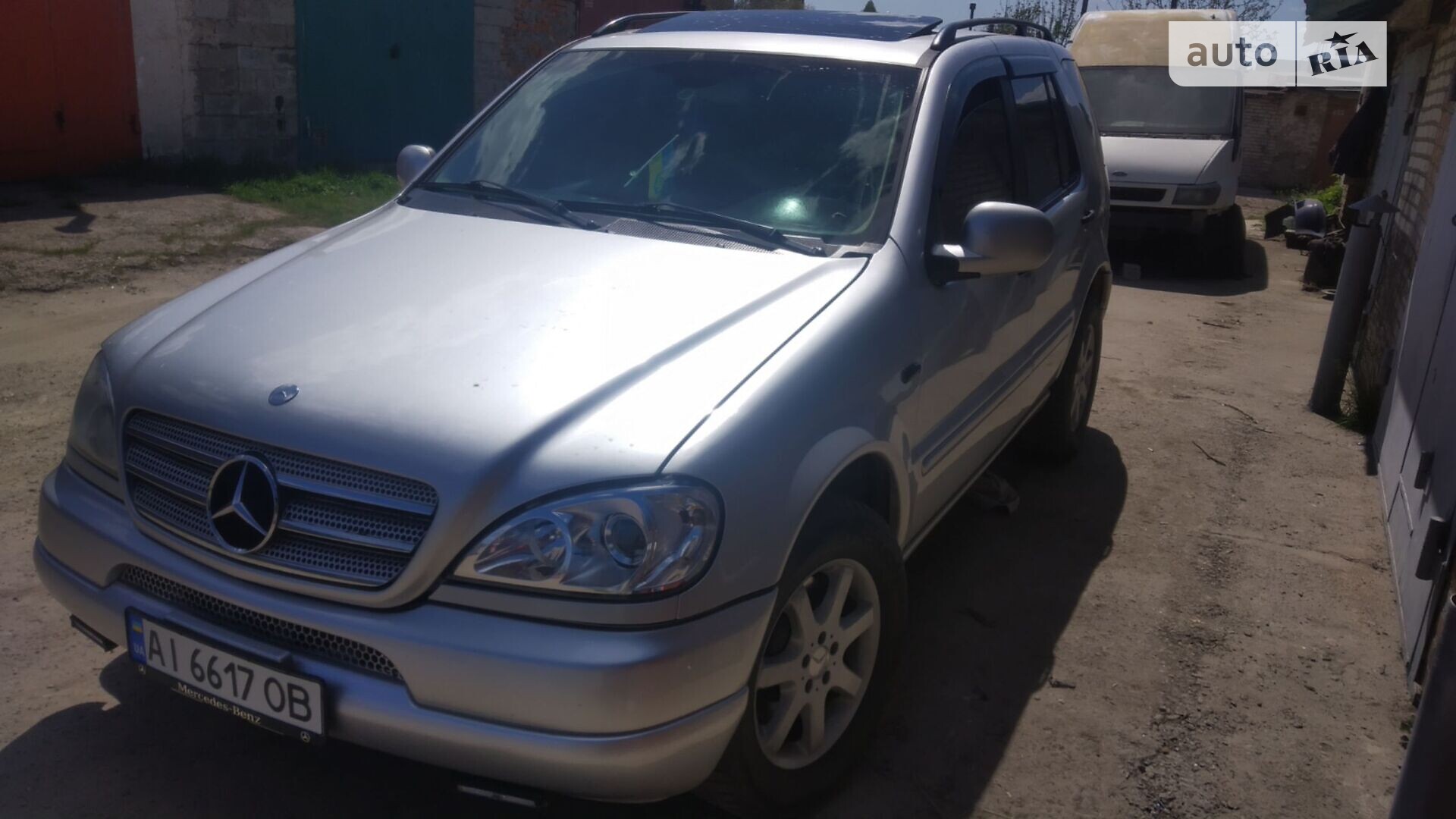 MERCEDES-BENZ ML 430 2000