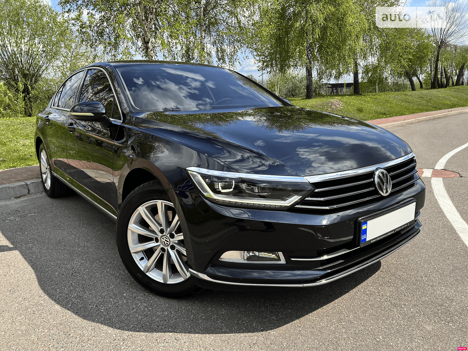 VOLKSWAGEN PASSAT 2017