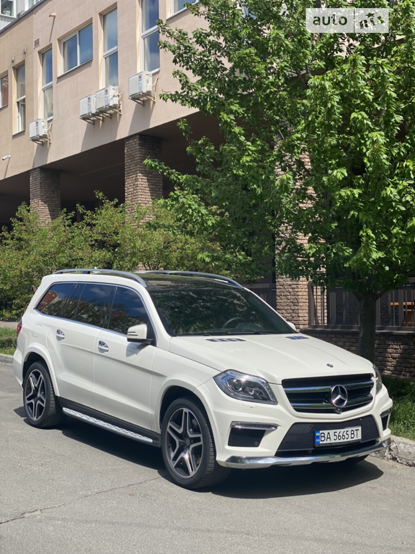MERCEDES-BENZ GL 550 2013