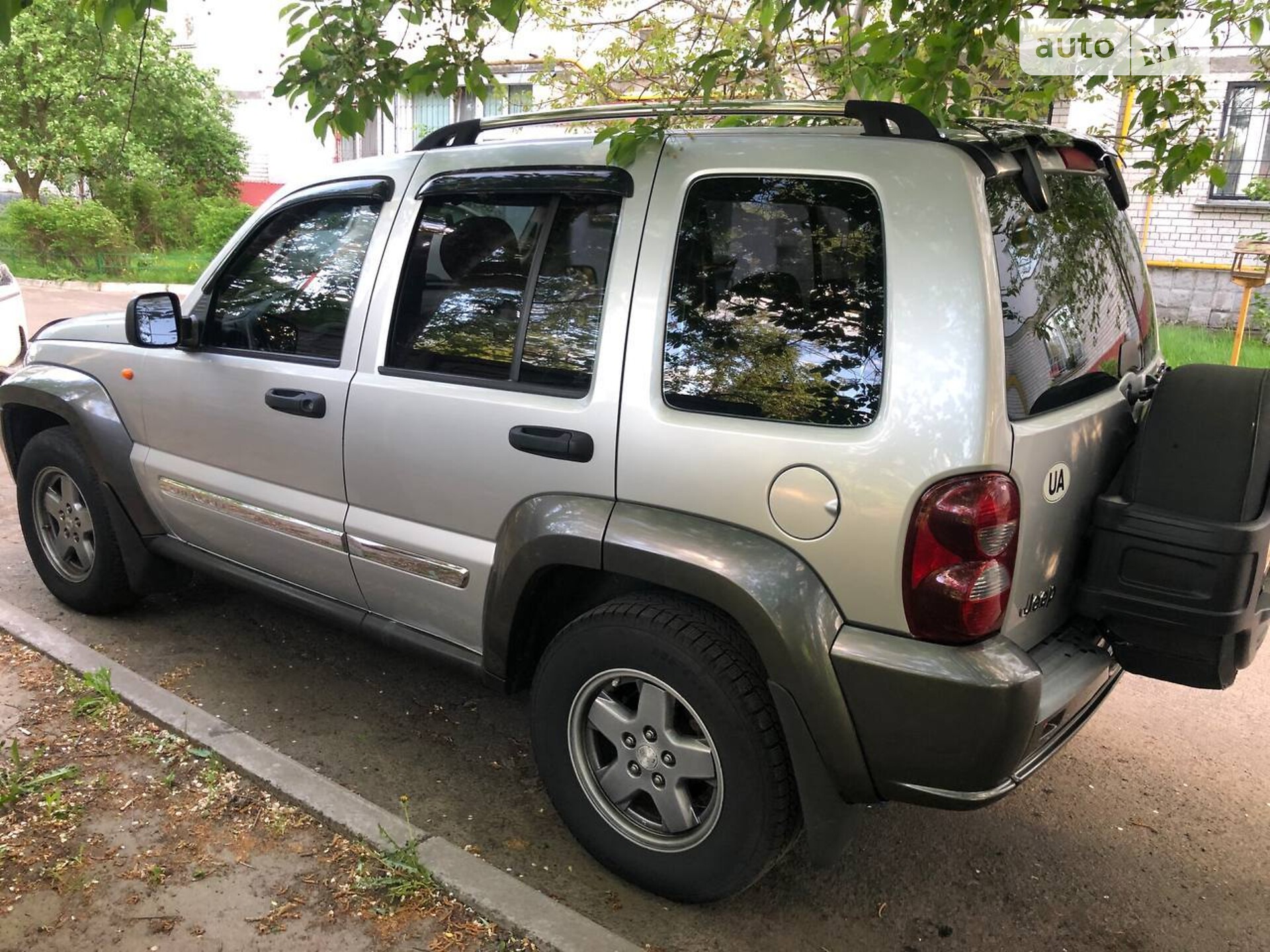 JEEP CHEROKEE 2006
