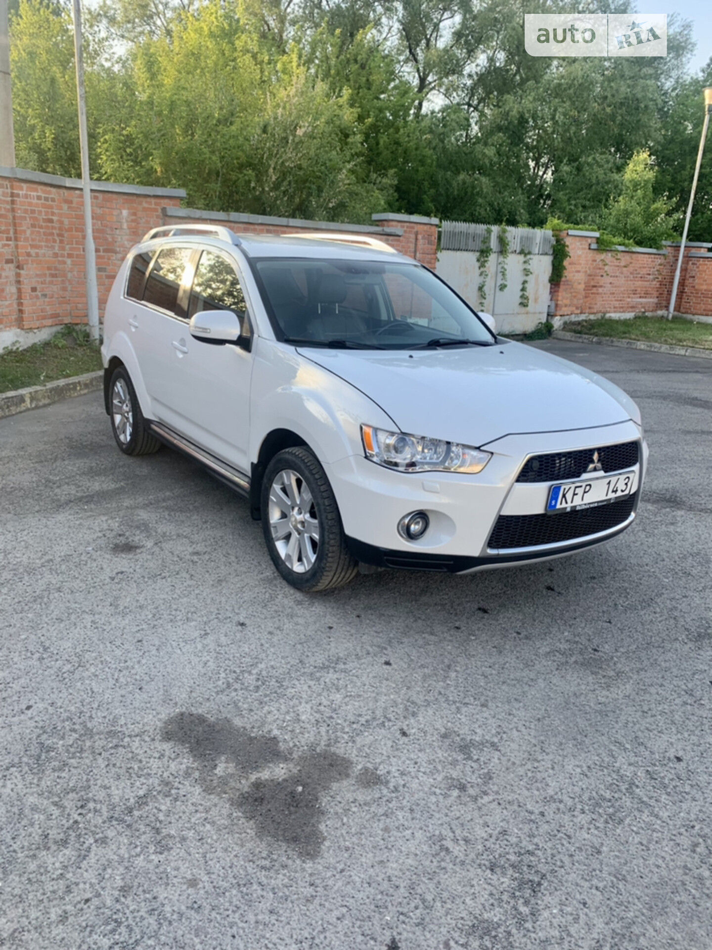 MITSUBISHI OUTLANDER 2009