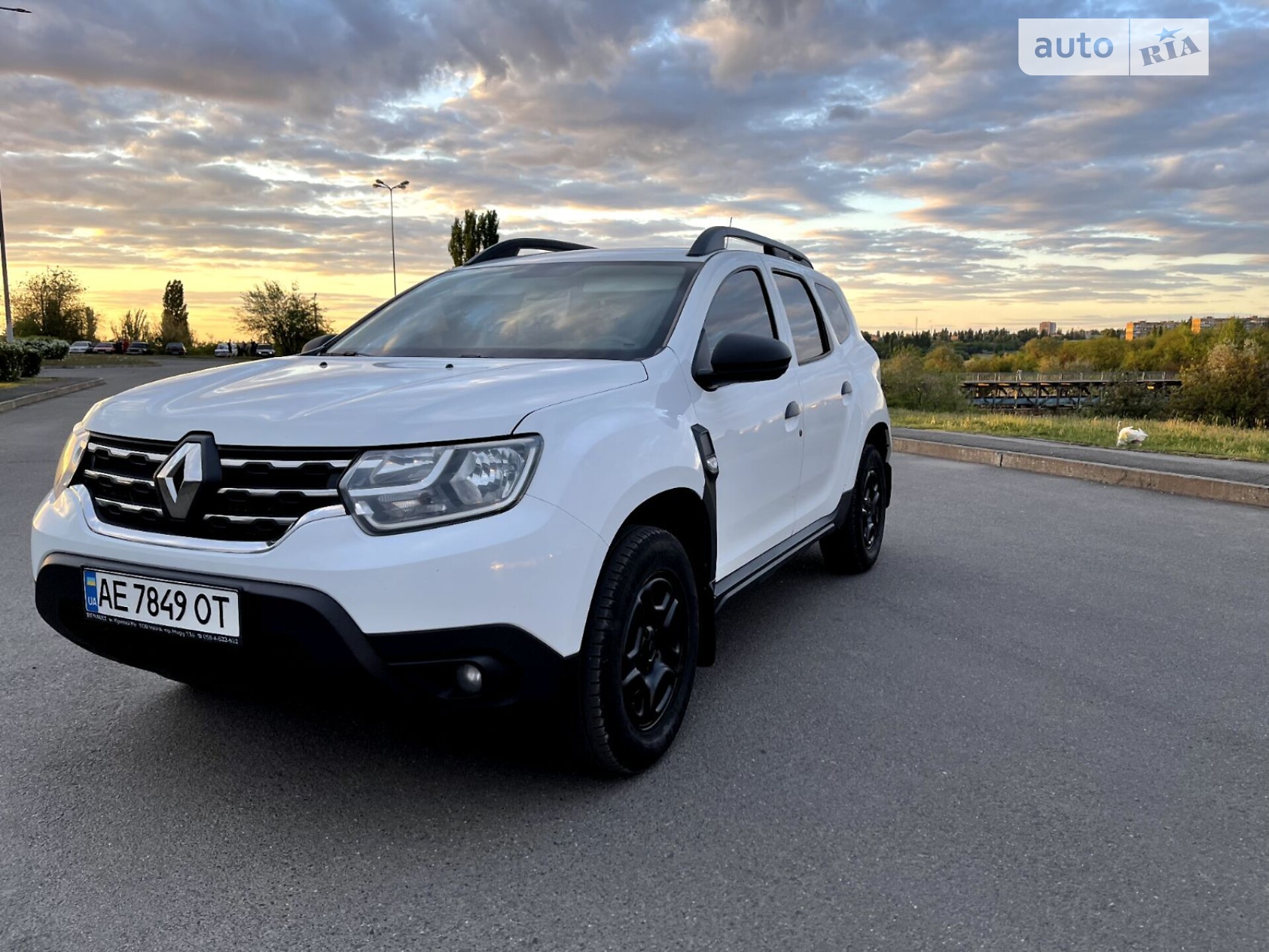 RENAULT DUSTER 2019