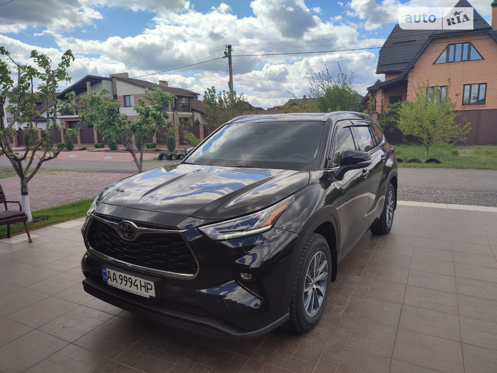 TOYOTA HIGHLANDER 2020