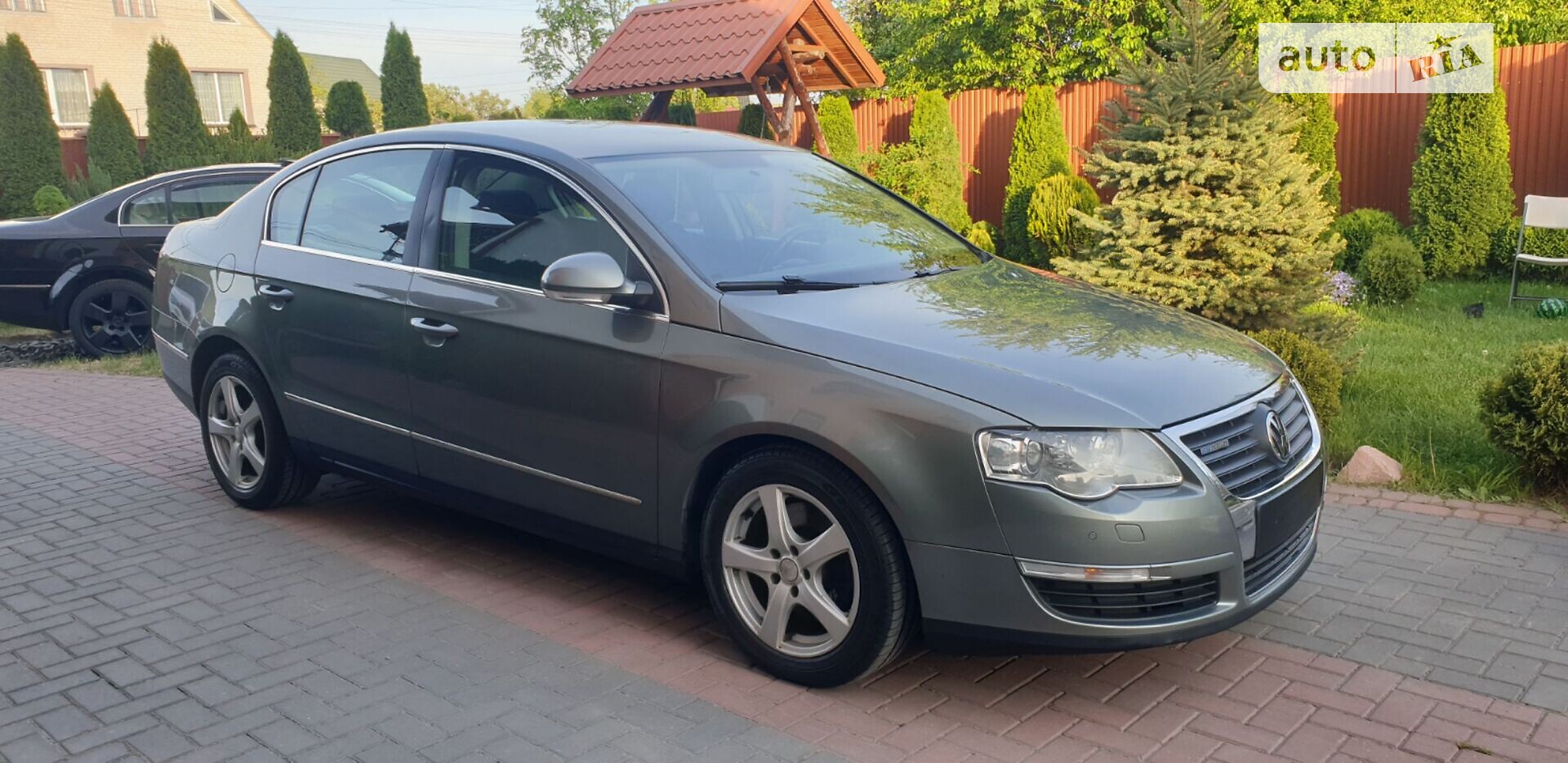 VOLKSWAGEN PASSAT 2009