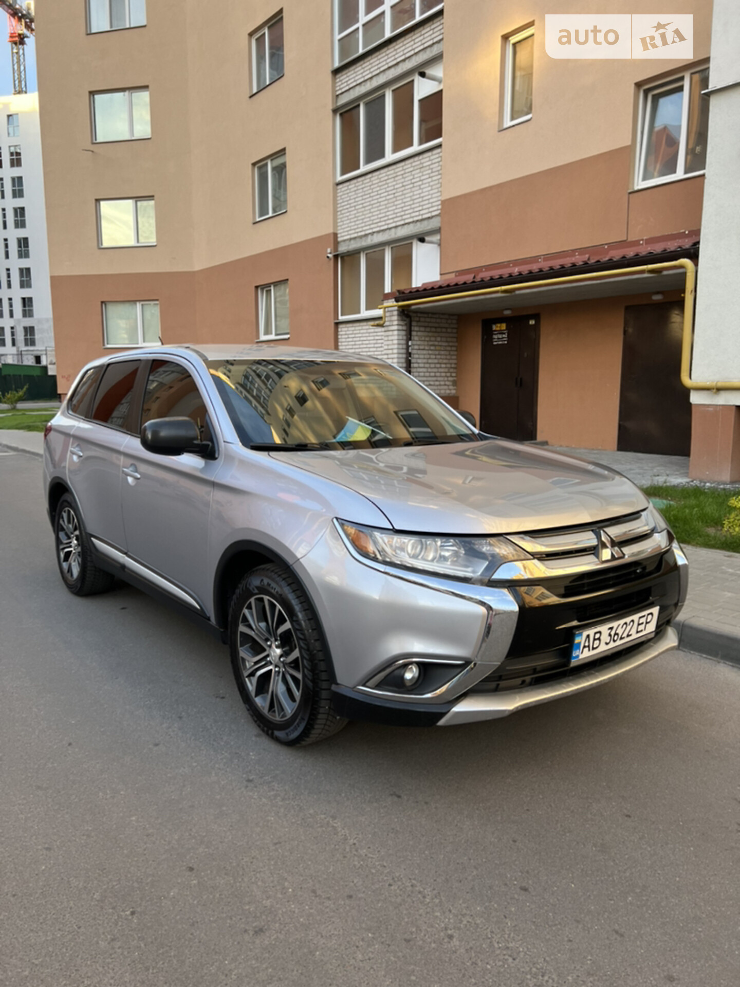 Mitsubishi Outlander 2015
