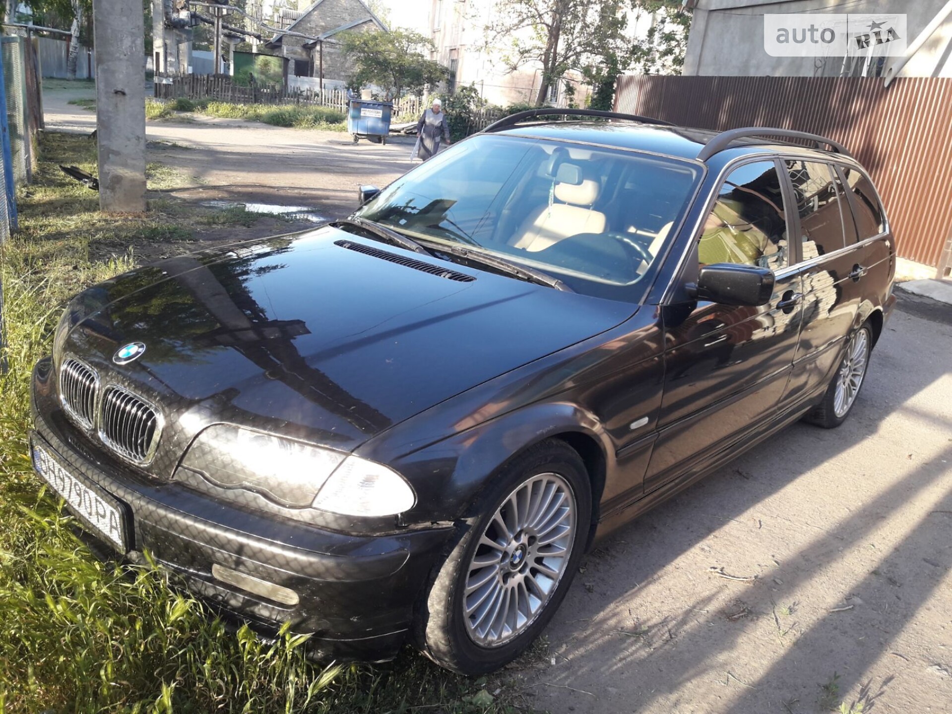 Головне фото звіту автомобіля BMW 330D 2001