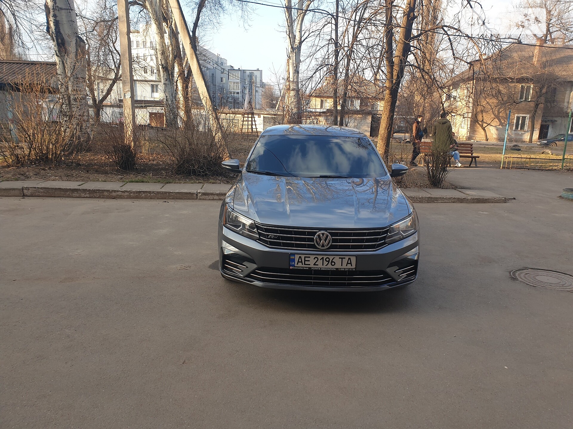 VOLKSWAGEN PASSAT 2016