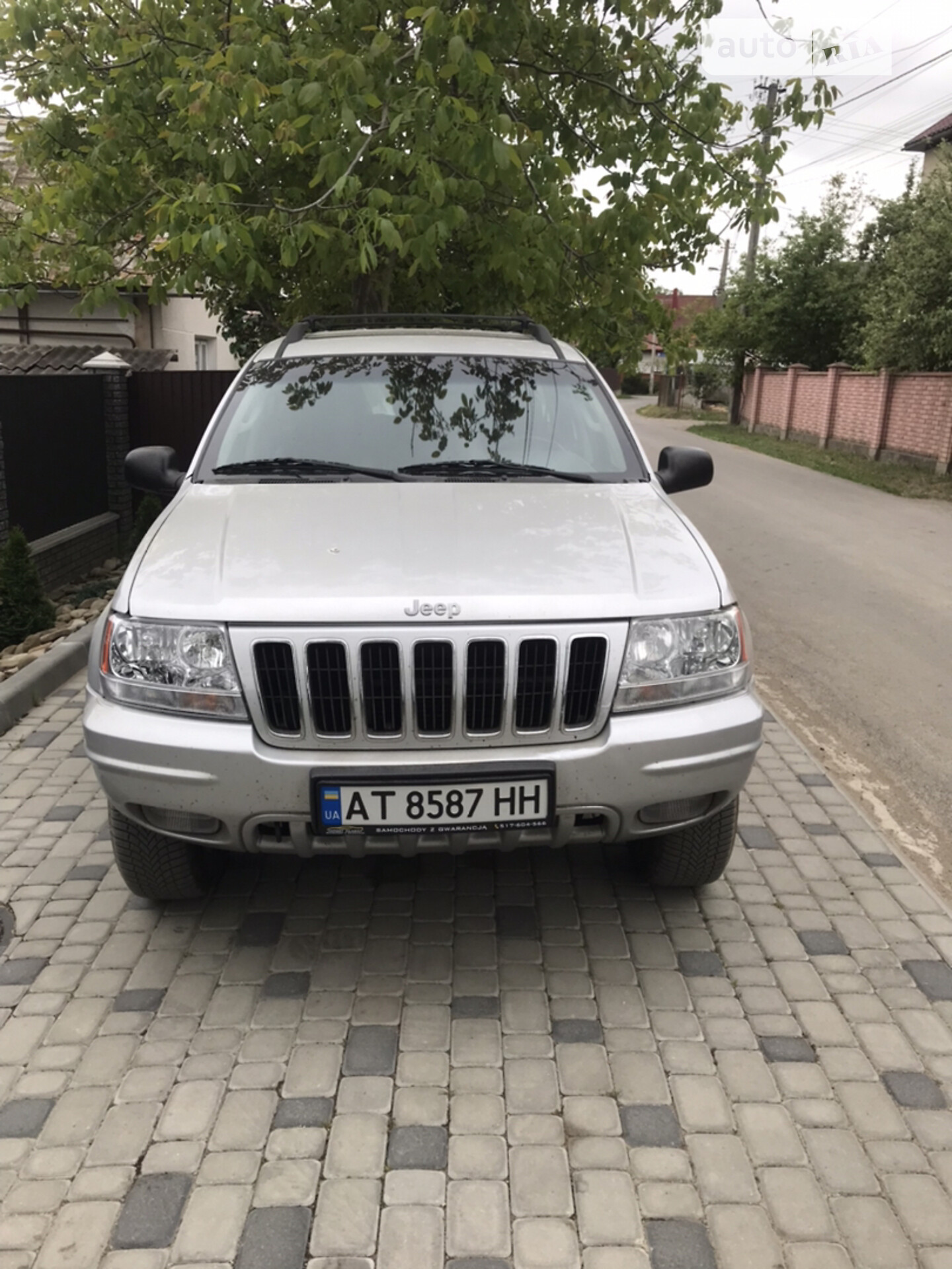 MITSUBISHI PAJERO 2002