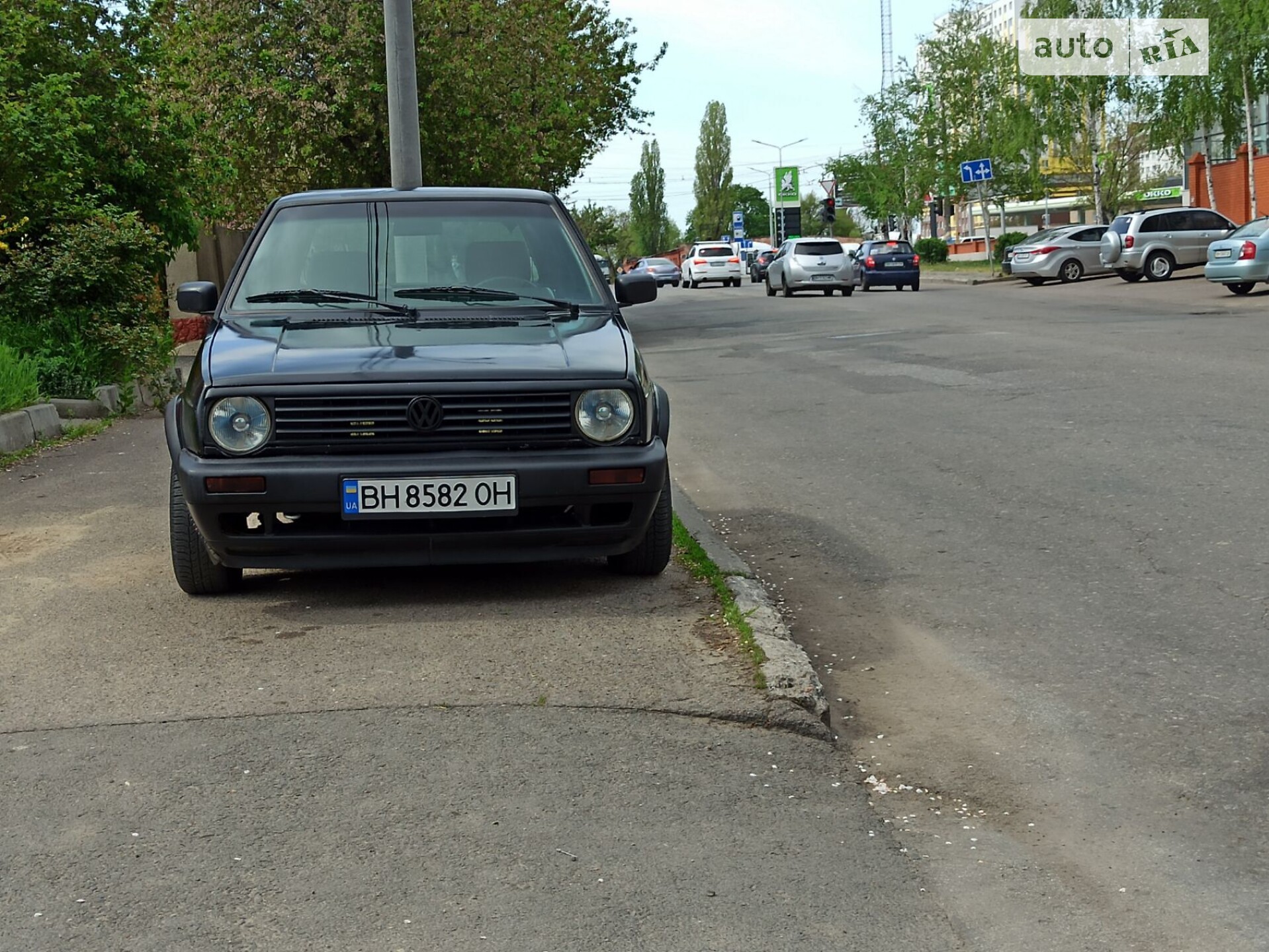 VOLKSWAGEN GOLF 1988