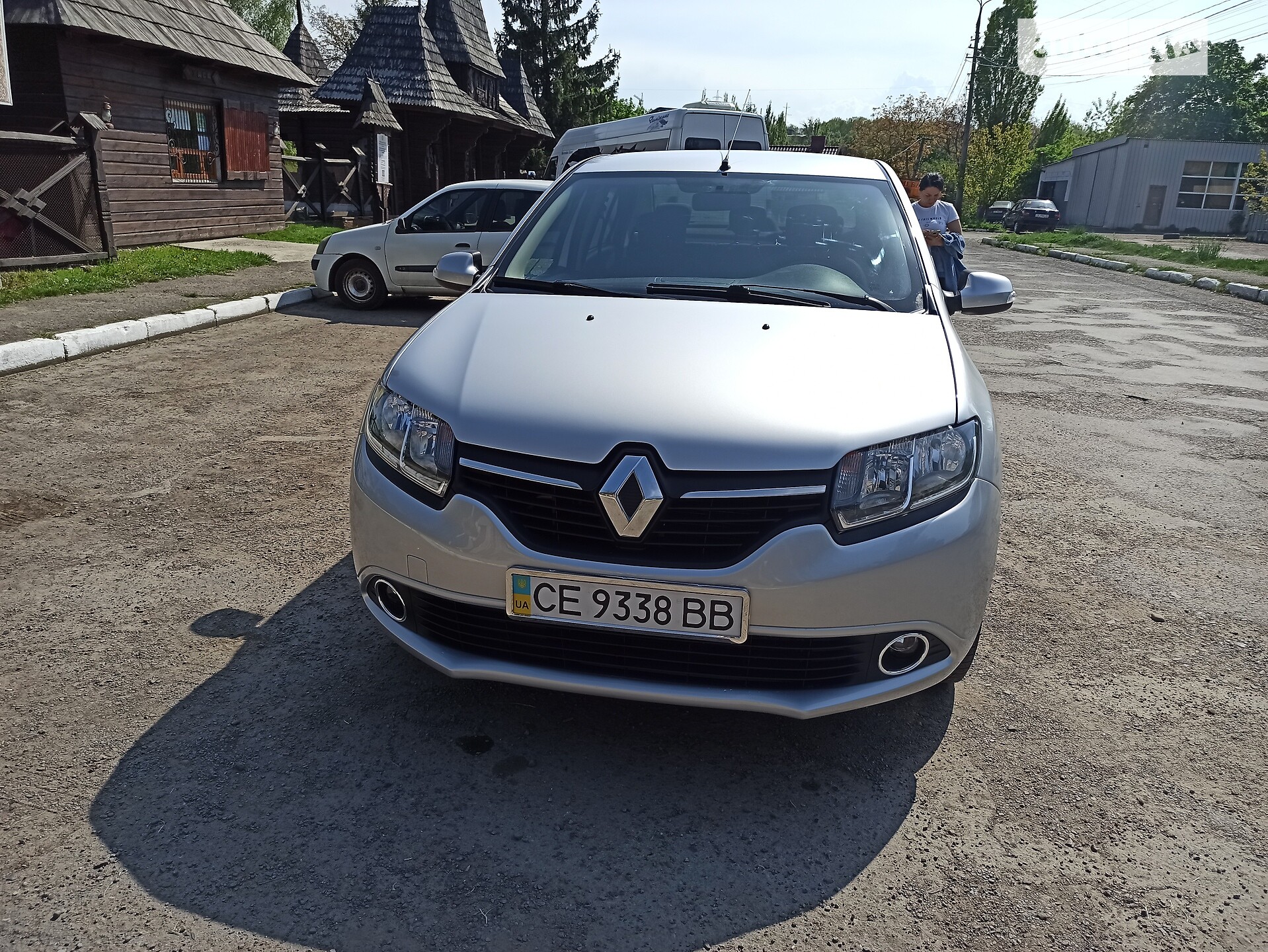 Renault Logan 2013