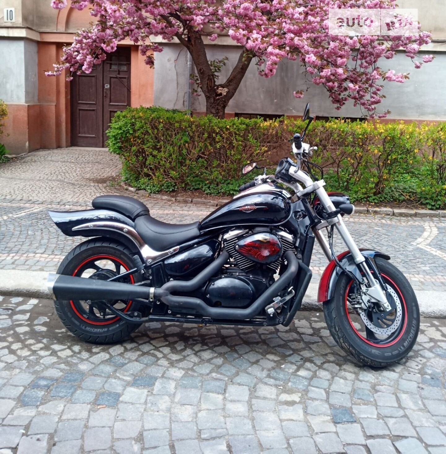 SUZUKI BOULEVARD 2005