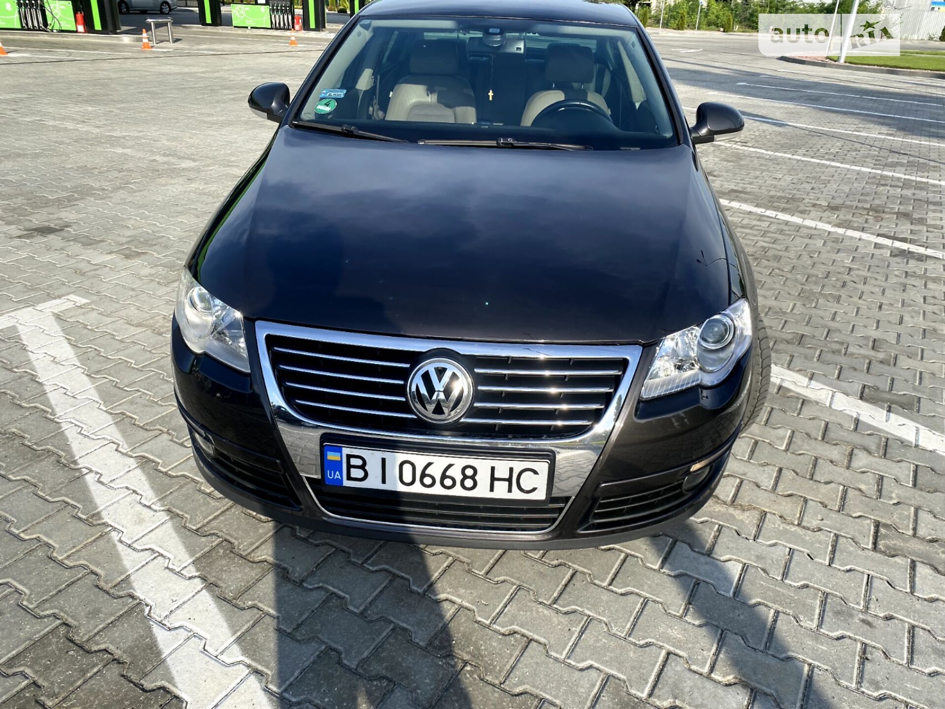 VOLKSWAGEN PASSAT 2005