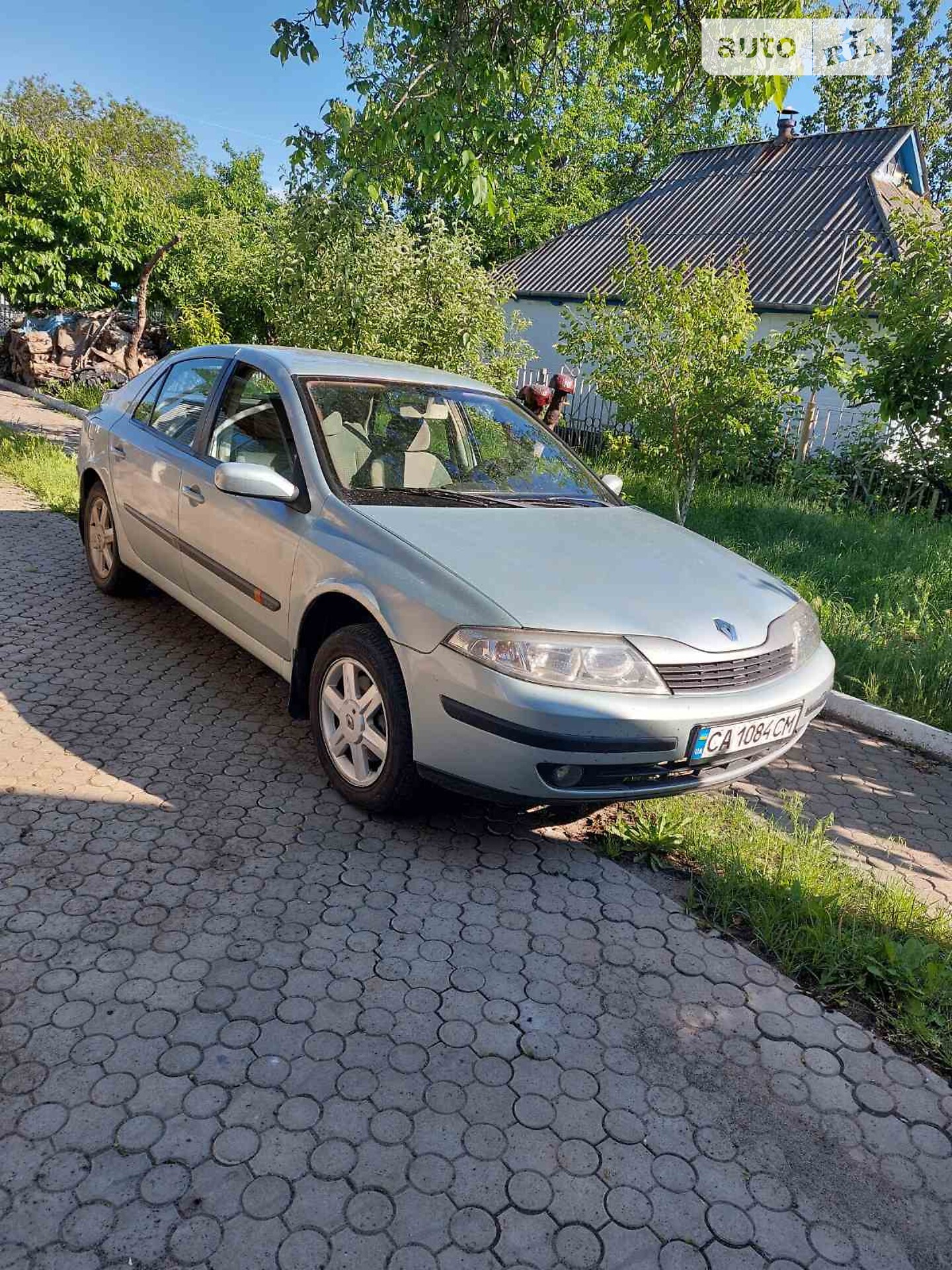 Головне фото звіту автомобіля RENAULT LAGUNA 2003