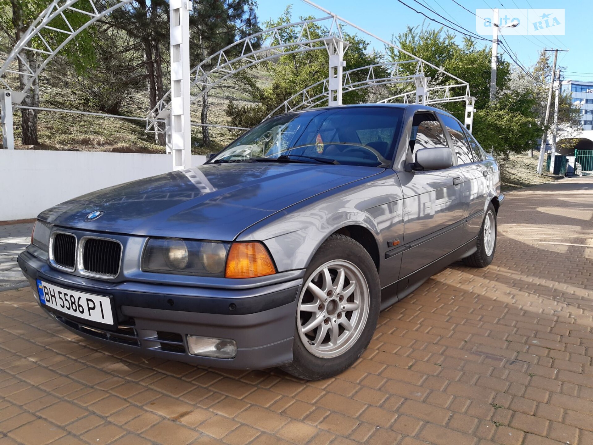 BMW 318I 1996