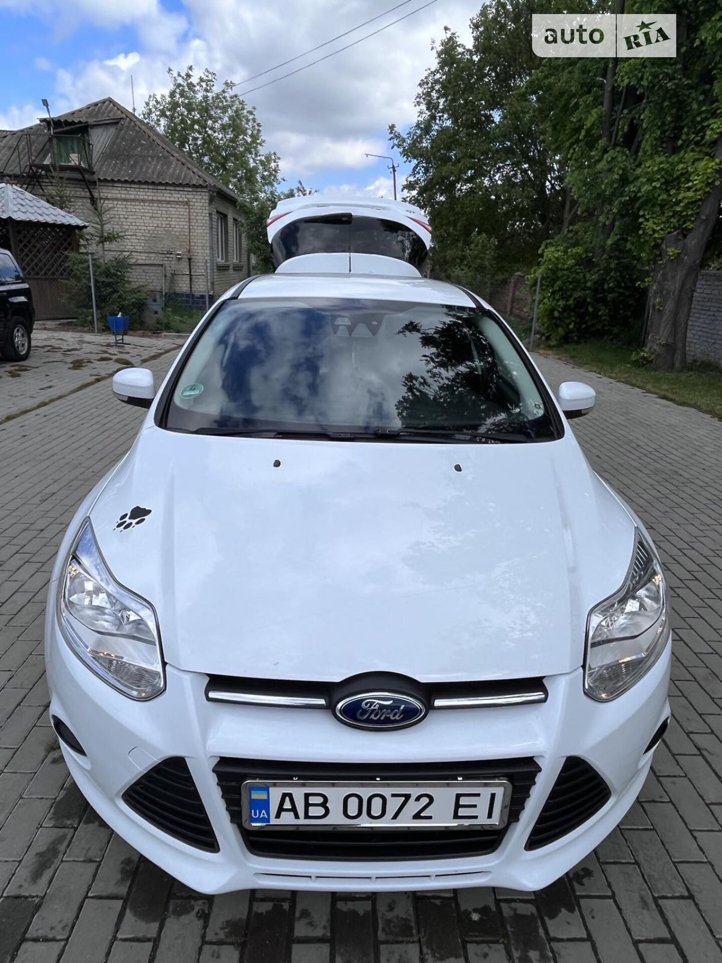 Головне фото звіту автомобіля FORD FOCUS 2013