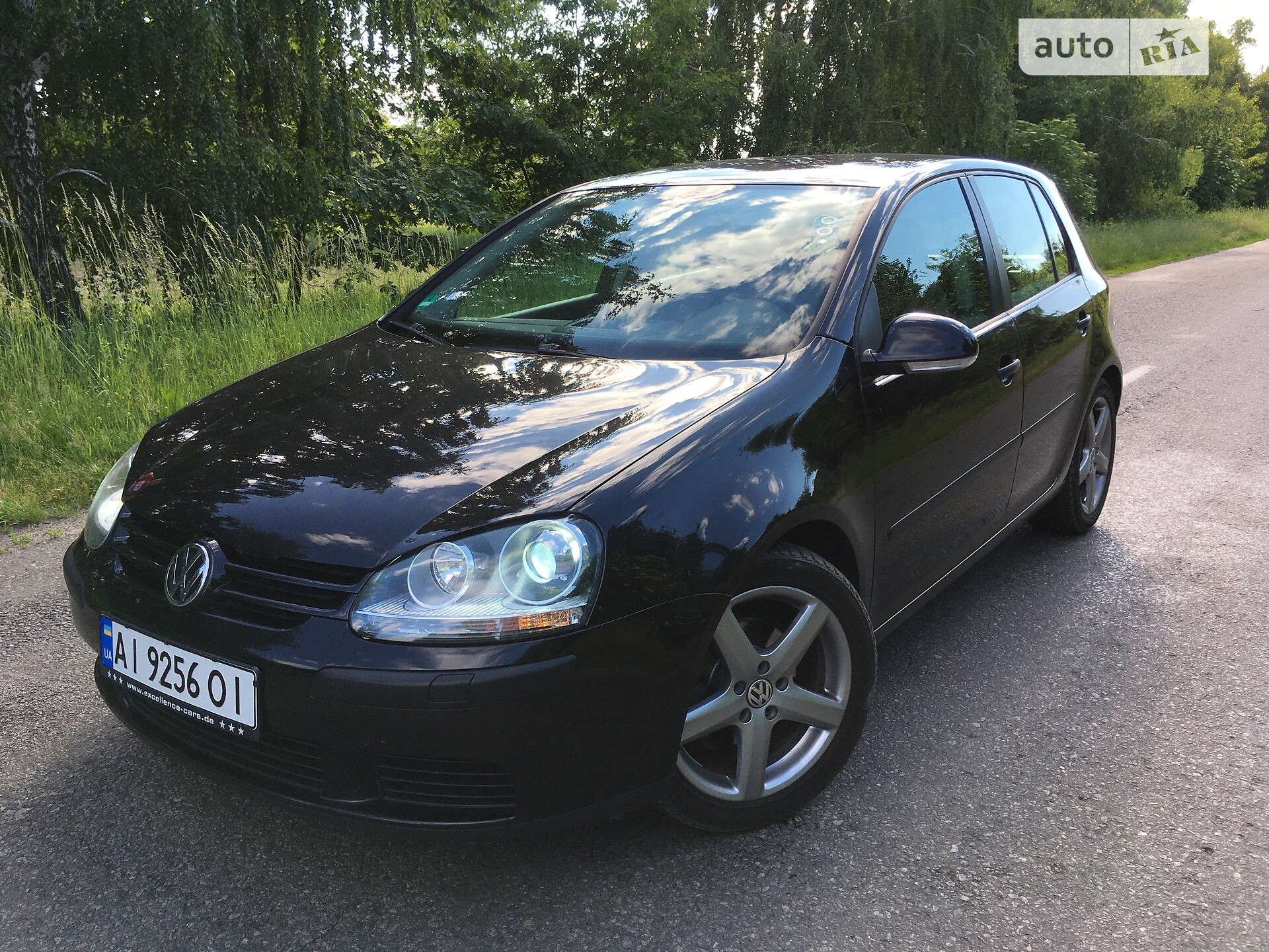 VOLKSWAGEN GOLF 2004